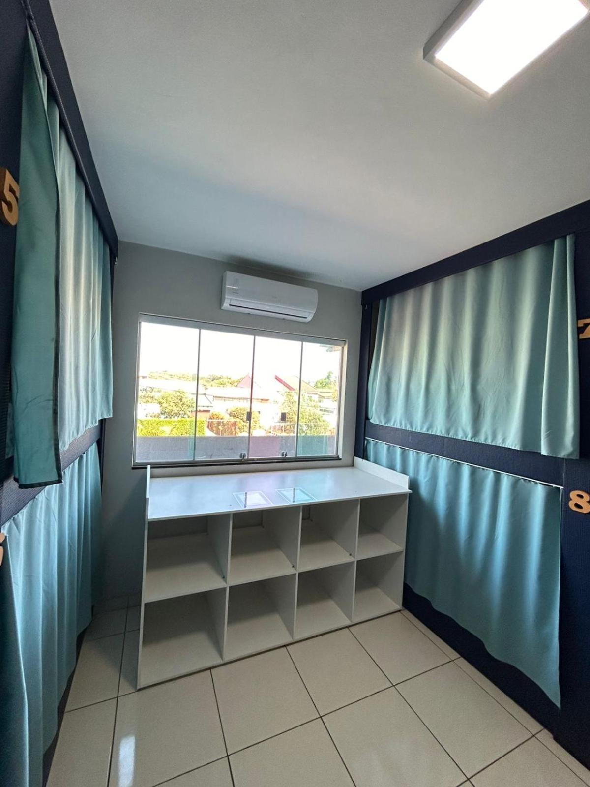 Elô Hostel Taguatinga Buitenkant foto